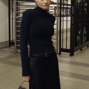 Theory slim wool turtleneck